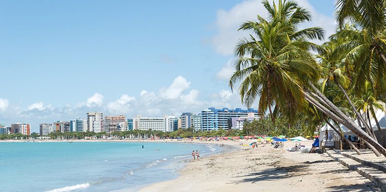 @Fred Cardoso/Shutterstock - Ponta Verde - Maceió / Alagoas